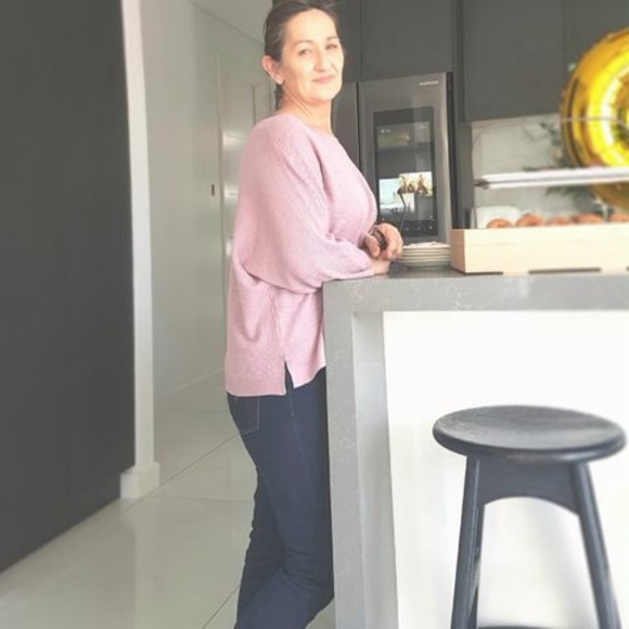 Profile Picture of Andrijana Nikolovska (@tyresemia12) on Poshmark