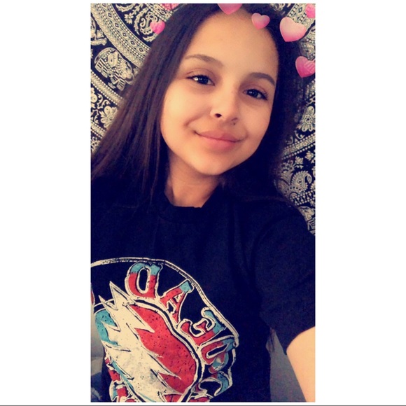 Profile Picture of Kayla Stubblefield (@kaylamarie22304) on Poshmark