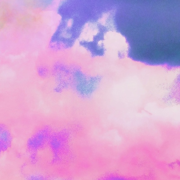 Olivia Wolf - Poshmark Profile Picture of Olivia Wolf (@olivia_wolf13) on Poshmark