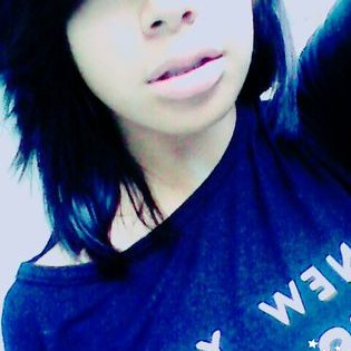 Profile Picture of Miriam Bernal Elias (@miriambernal92) on Twitter