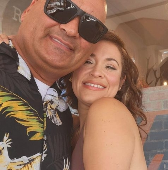 Profile Picture of Mike n jenn Cota (@mcota3275) on Poshmark