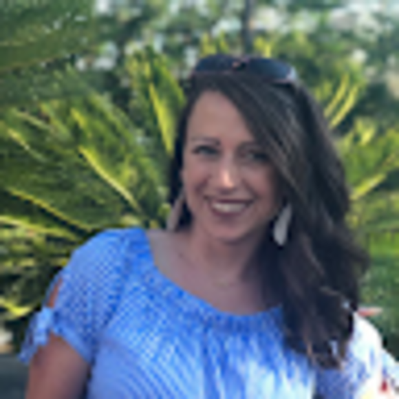 Profile Picture of Shannon Hoskinson (@mamahosk) on Poshmark