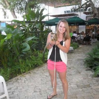 Profile Picture of Lori Beth Nunemaker (@lb_nunemaker) on Twitter