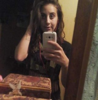 Profile Picture of Cassandra Silveira Vieira (@cassandra.silveiravieira) on Facebook