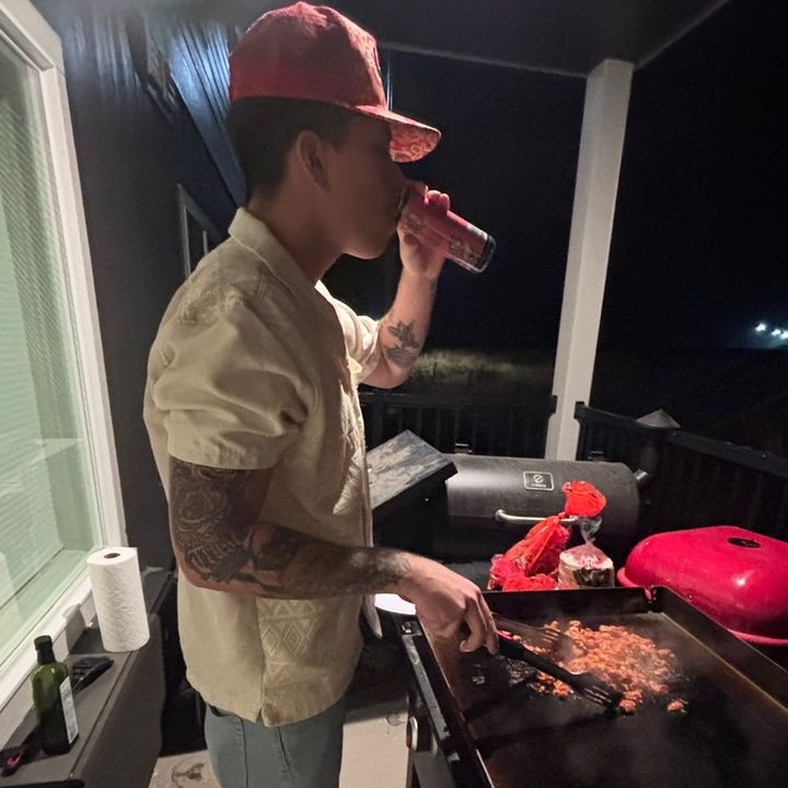 Profile Picture of eRiK (@erik.araiza) on Tiktok