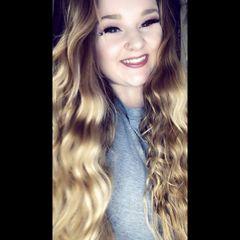 Profile Picture of haleyzirinsky (@haleyzirinsky) on Tiktok