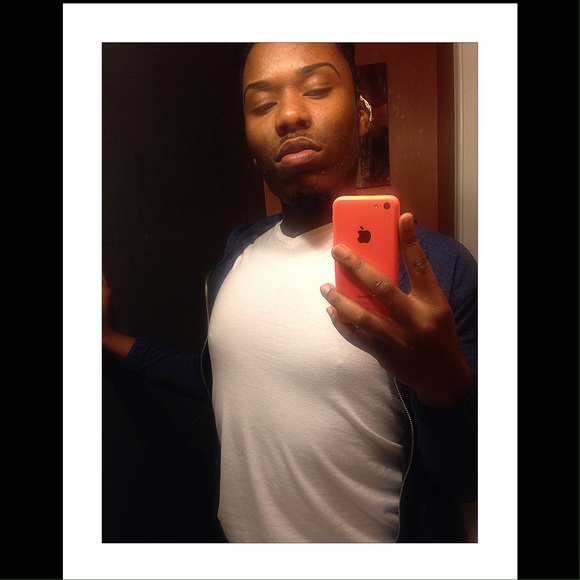 Profile Picture of Bradley Sturkey (@bradley18) on Poshmark