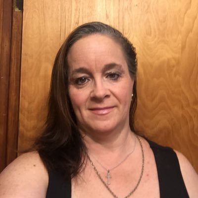 Profile Picture of Karen Diane Burr (@KarenDianeHenr2) on Twitter