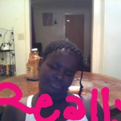 Profile Picture of Ebony Banks (@buttyliculios) on Twitter