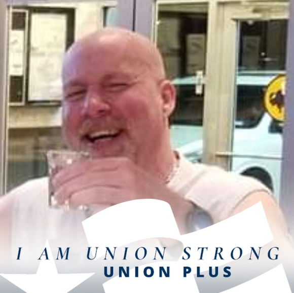 Profile Picture of Darren Hanes (@dlhanes) on Poshmark