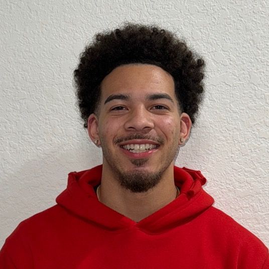 Profile Picture of BrandoNextDoor (@brandoblends) on Tiktok
