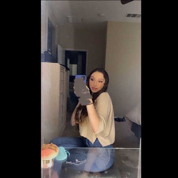 Profile Picture of Jordan Jaramillo (@jjordan141) on Poshmark