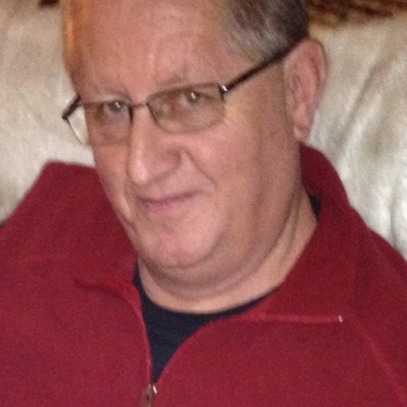 Profile Picture of Danny Craig (@dannycraig936) on Poshmark