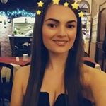 Profile Picture of Chloe Sheldon (@chloesheldon) on Instagram