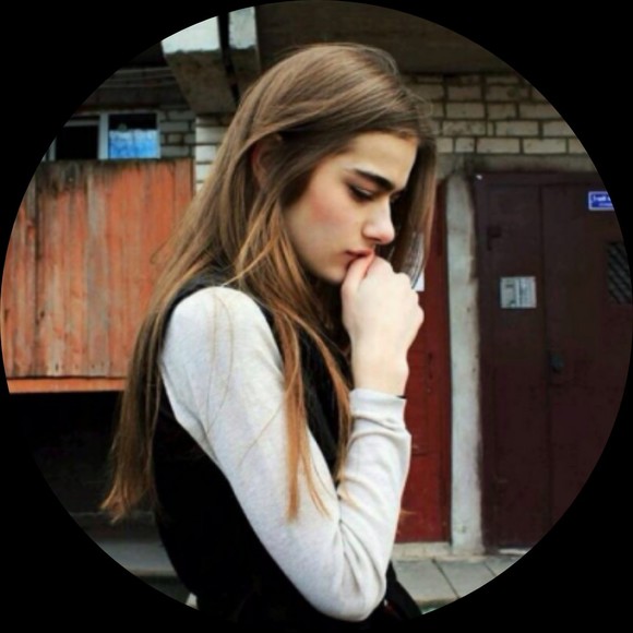 Profile Picture of Jacque Katechis (@jacquekatechis) on Poshmark