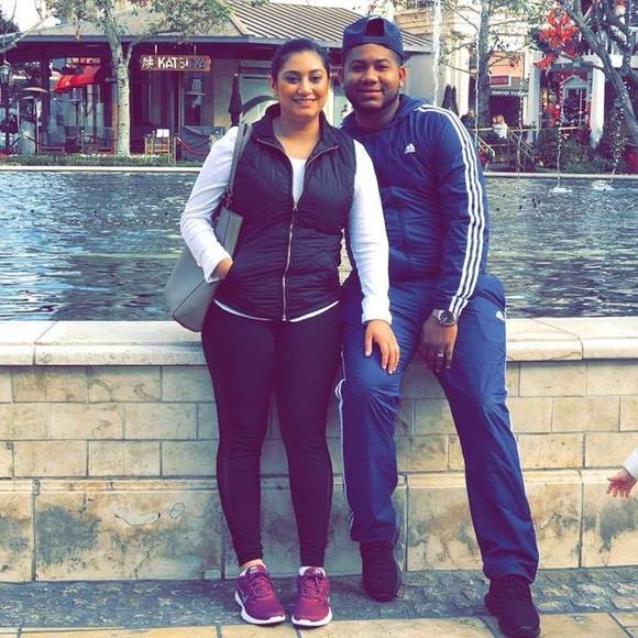 Profile Picture of Edwin Luciano mateo (@elmangatoo_15) on Poshmark