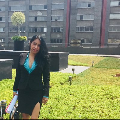 Profile Picture of LORENA COBOS (@ANEROLSI) on Twitter