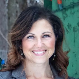 Profile Picture of Julia Carlson (@drjuliadc08) on Pinterest