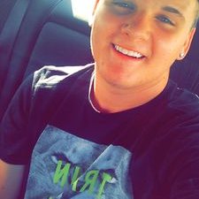 Profile Picture of Andrew Handy (@a_m0b) on Twitter