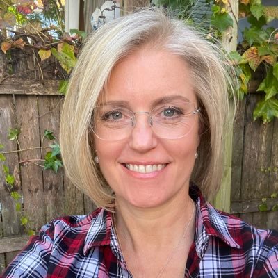 Profile Picture of Kathleen Lavery (@kathlavdc) on Twitter