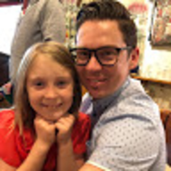 Profile Picture of Stephen Magers (@stephenmagers) on Poshmark