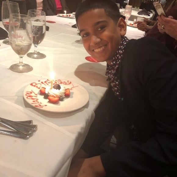 Deepak Beepath - Poshmark Profile Picture of Deepak Beepath (@deepakbeepath) on Poshmark