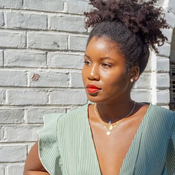 Monique Wise - Poshmark Profile Picture of Monique Wise (@wanderlustmyway) on Poshmark