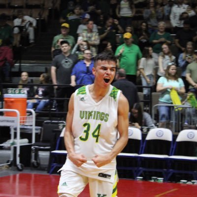 Profile Picture of Jason🌻 (@jasongunn__) on Twitter