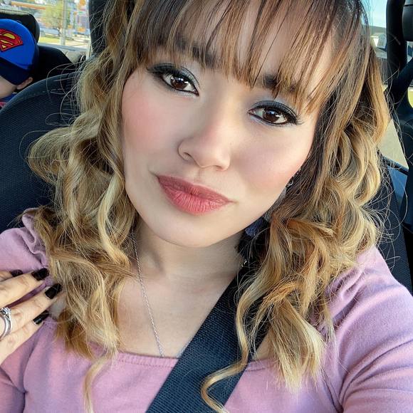 Reychiel Chronister - Poshmark Profile Picture of Reychiel Chronister (@servino_12) on Poshmark