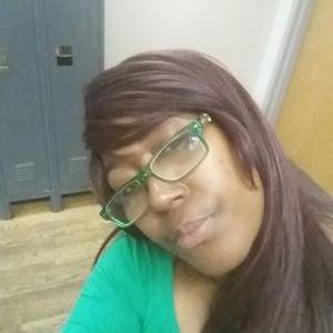 Profile Picture of Linda Branch (@smilley68) on Twitter