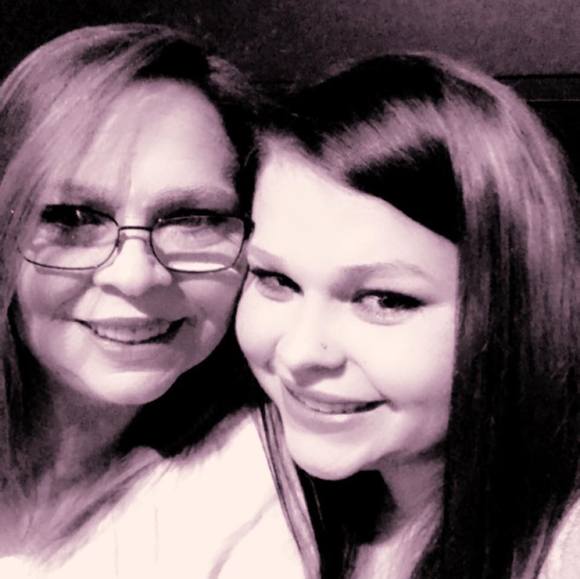 Profile Picture of Kayla Wentzell (@ksuewent) on Poshmark