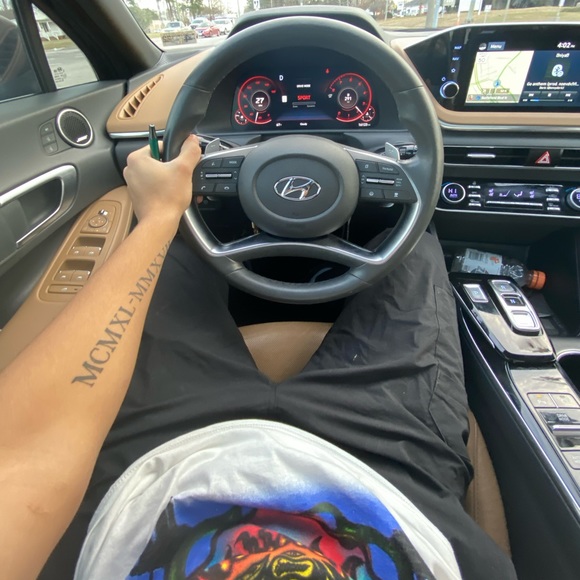 Profile Picture of Jaylen Curtis (@actlonely) on Poshmark