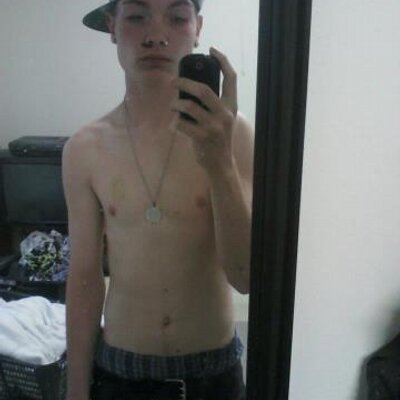 Profile Picture of Eric Legge (@seshtingz420) on Twitter