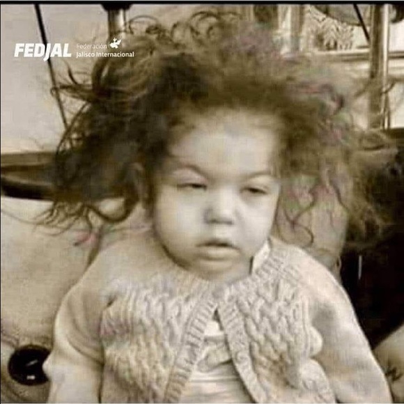 Profile Picture of Carlos Estrada (@carlosestrad988) on Poshmark