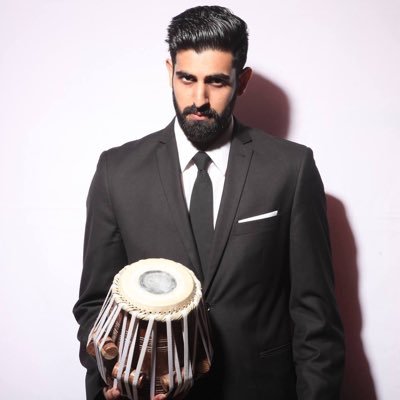 Profile Picture of Shobhit Banwait (@Shobiz14) on Twitter