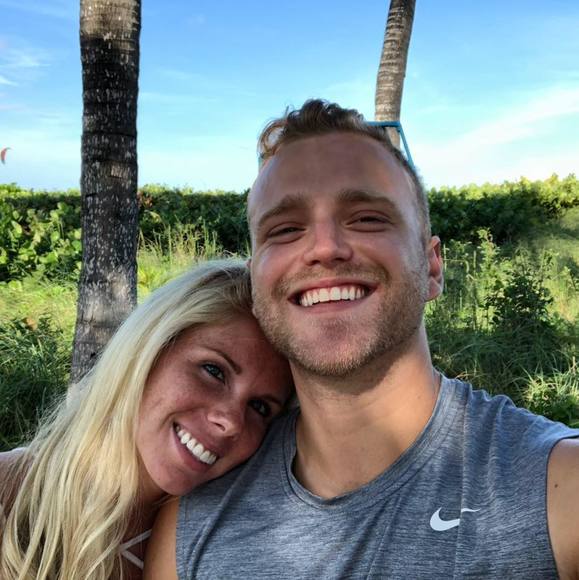 Profile Picture of Jenna Stauffer (@jennastauffer) on Poshmark