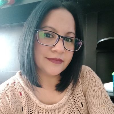 Profile Picture of Marisol Lara Gonzale (@mona_larag) on Twitter
