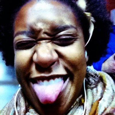 Profile Picture of Nina Waters (@ninerweiner) on Twitter