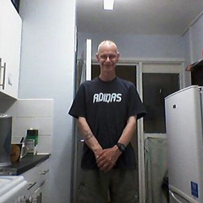 Profile Picture of Robert Amor (@robertamor17) on Twitter