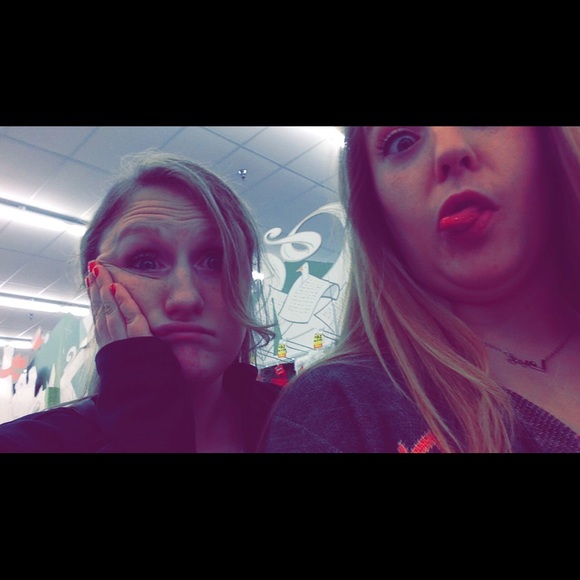 Profile Picture of Rachel Mockridge (@rachellynn789) on Poshmark