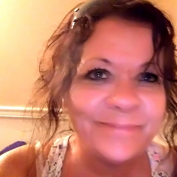 Profile Picture of Patty Gibson (@mygirls9295) on Poshmark