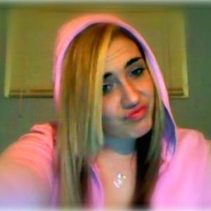 Profile Picture of Elena Piscitelli (@elenaaaa_xo) on Myspace