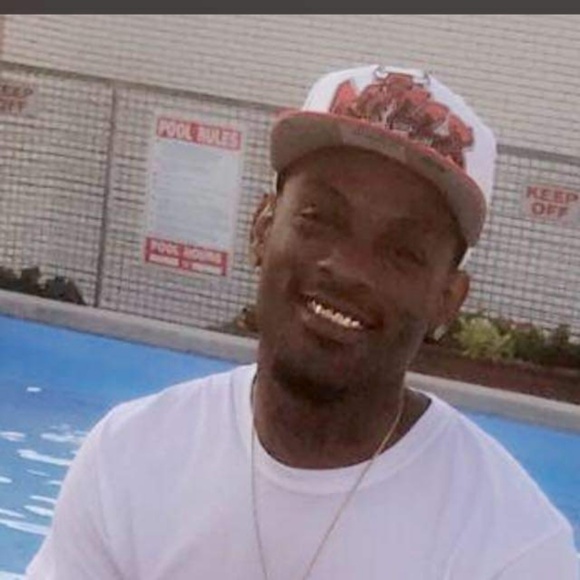 Profile Picture of Keenan Mcclenton (@keenanmcclenton) on Poshmark