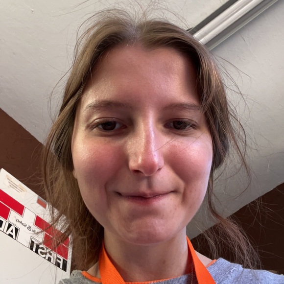 Profile Picture of Isabelle Duke (@isabelle_duke) on Poshmark