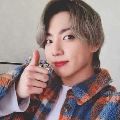 Profile Picture of Sandy Mak (@SandyMak11) on Twitter