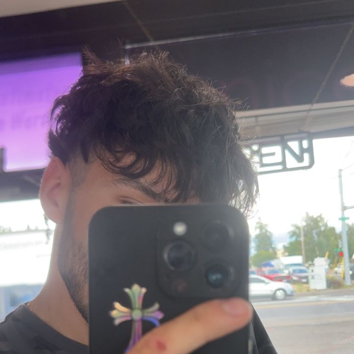 Profile Picture of oliver (@oliverbtw_) on Tiktok