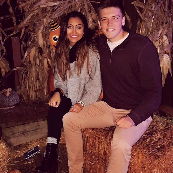 Profile Picture of Thomas Kenny (@ktommy2897) on Poshmark