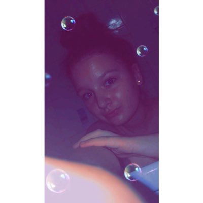 Profile Picture of Mitzi Palmer (@mitzipalmer_x) on Twitter