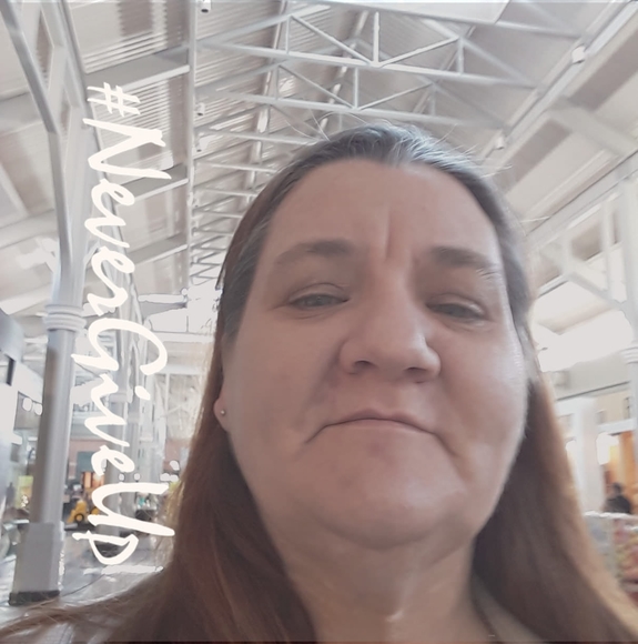 Profile Picture of Shelly Sandoval (@shelly_sandoval) on Poshmark