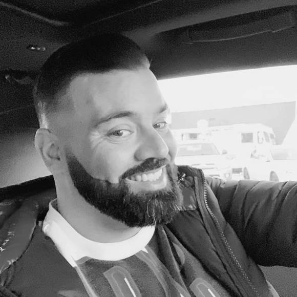 Profile Picture of Jake Bradshaw (@thedharmabum) on Poshmark